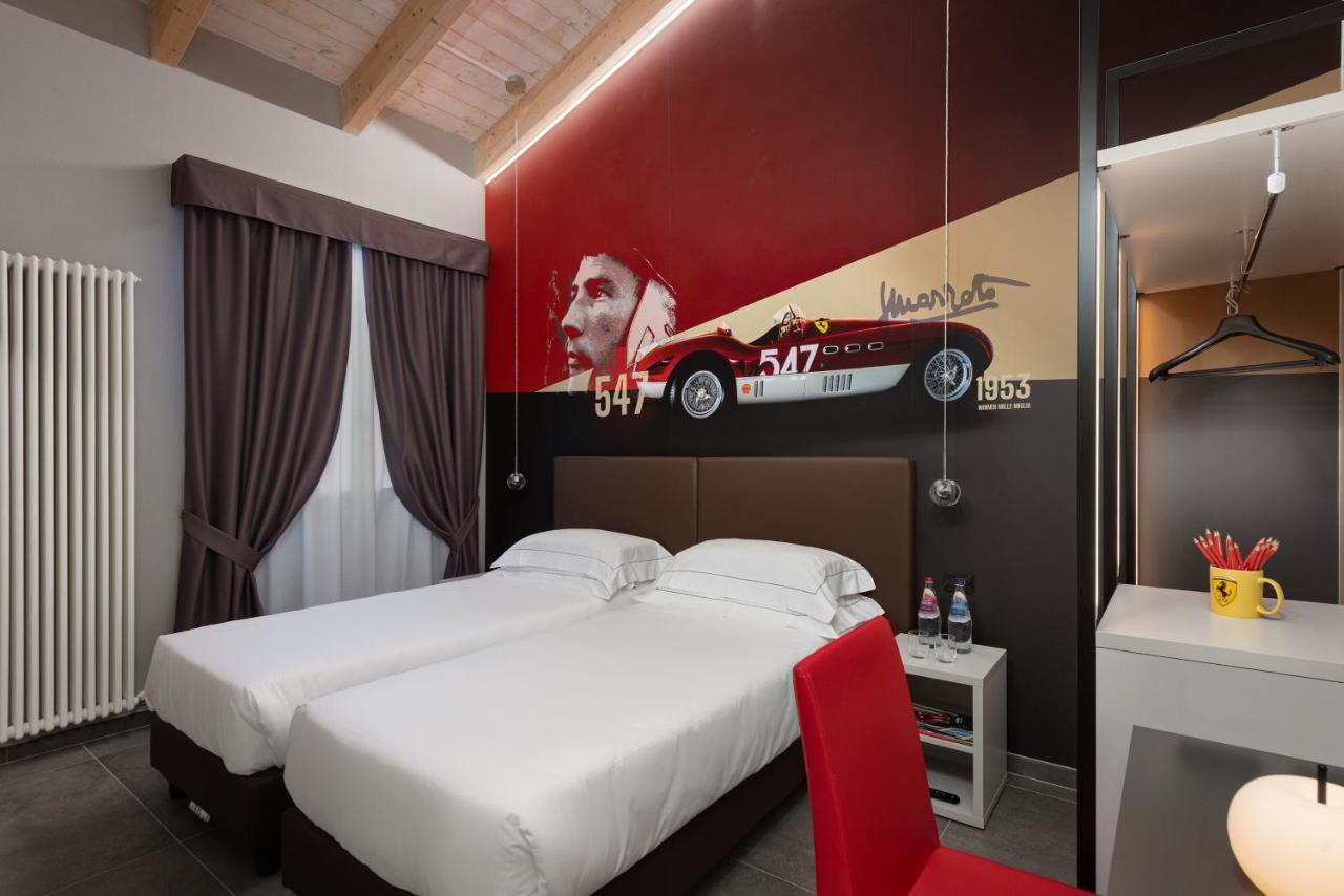 Hotel Maranello Village Extérieur photo